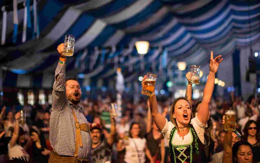 Oktoberfest: A festa da cerveja que encanta a capital paulista