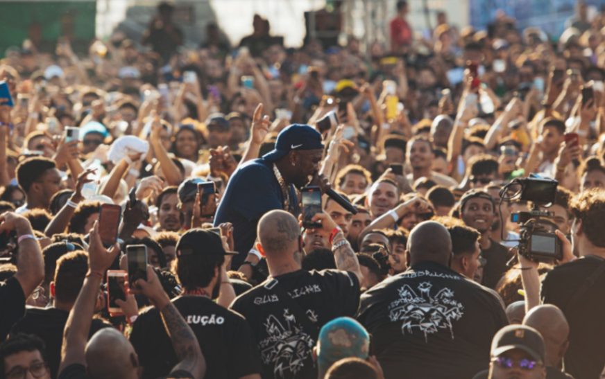 Hip Hop: Estilo e autenticidade são ingredientes perfeitos para acertar no look para curtir os festivais do gênero